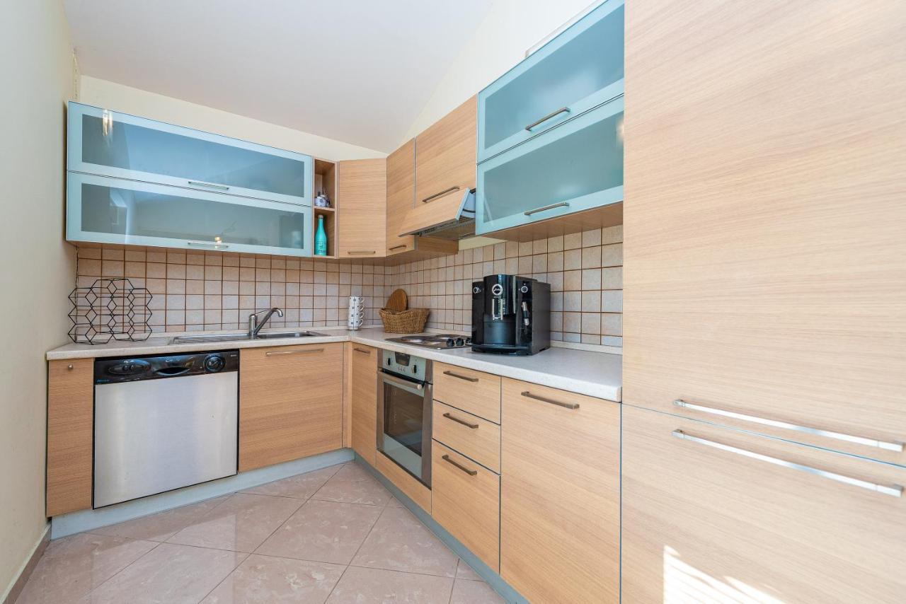 Vila Luna Apartments ザダル エクステリア 写真